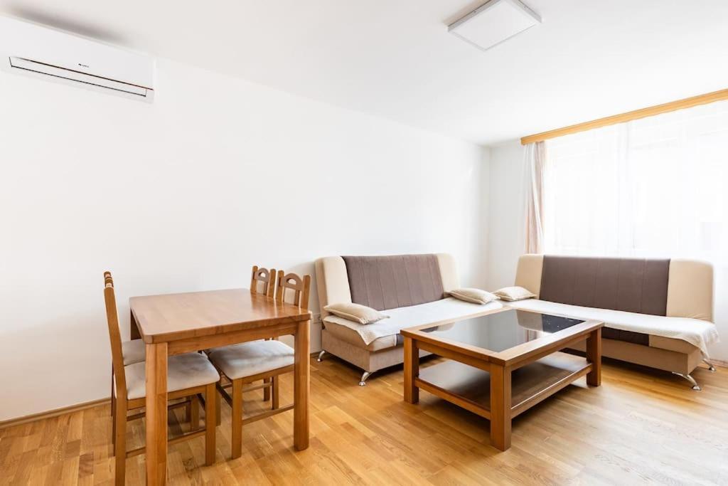 Apartman Dino SJJ Extérieur photo