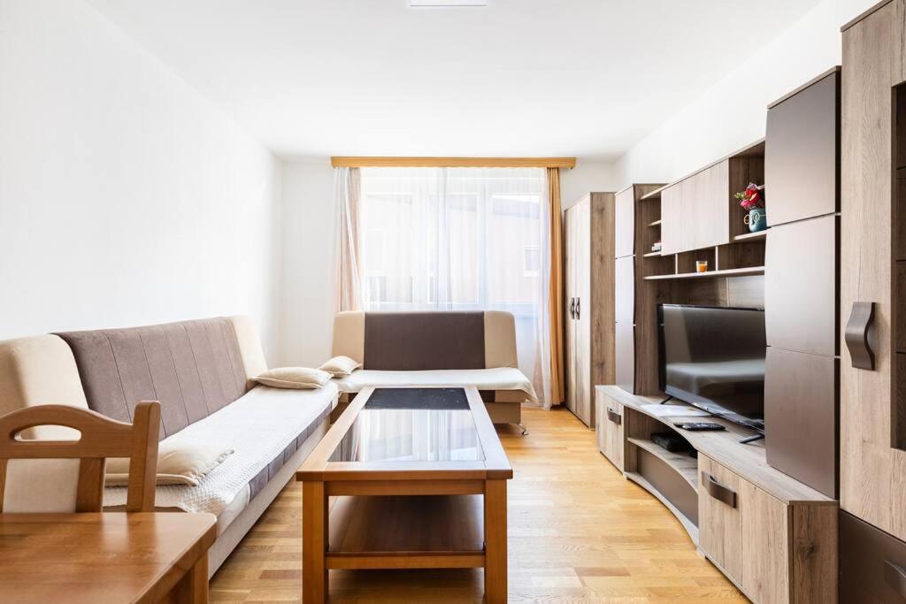 Apartman Dino SJJ Extérieur photo